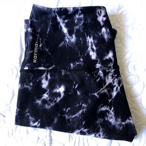 Karma Athletics Tight Tie Dye Leggings NWOT